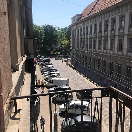 Lvivskiy Zatyshok Two Bedrooms Isolated With Balcony