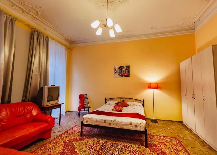 Lvivskiy Zatyshok Two Bedrooms Isolated With Balcony *